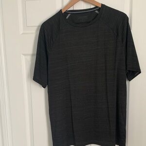 Kirkland Signature Dark Gray Men's Short Sleeve Tee